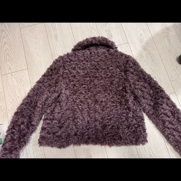 NEVER BEEN WORN Kate Spade Purple Faux Fur Jacket - Picture 3 of 8